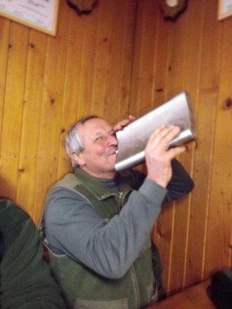 To je ťapka.Skúste uhádnuť aký je to objem a napíšte  na email  v hlavnej stránke.